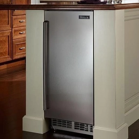 Perlick 15 inch Series Outdoor Undercounter Ice Maker H50IMW-AD outdoor beverage cooler with wheels