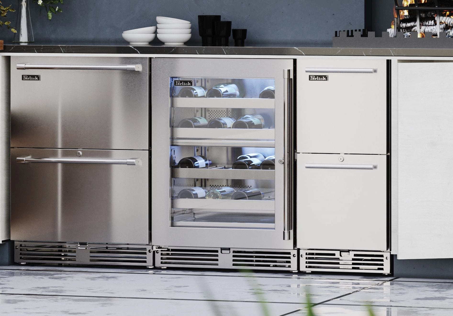 Perlick 24 inch Signature Series 32 Bottle Wine Cooler HP24DO-4-3