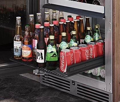 Perlick 24 inch Signature Series 3.1 cu ft  Beverage Center HH24BO-4-3