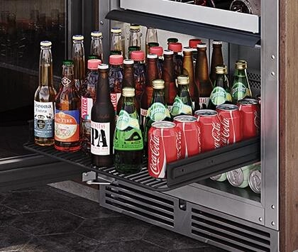 Perlick 24 inch Signature Series 3.1 cu ft  Beverage Center HH24BO-4-4
