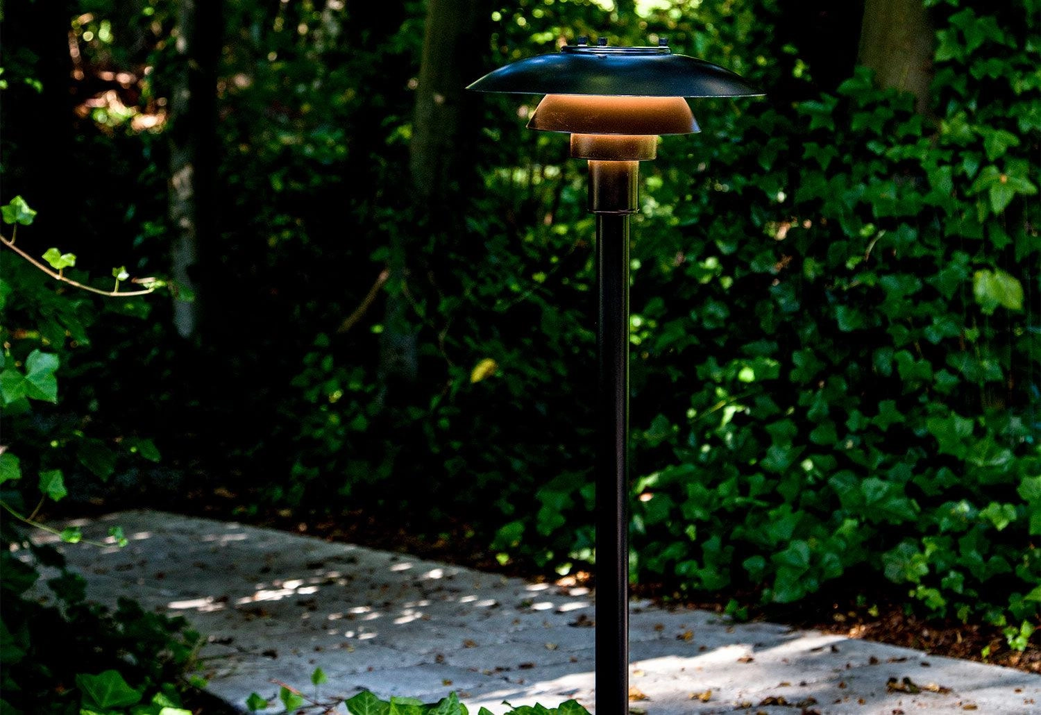 PH 3-2 1/2 Outdoor Bollard