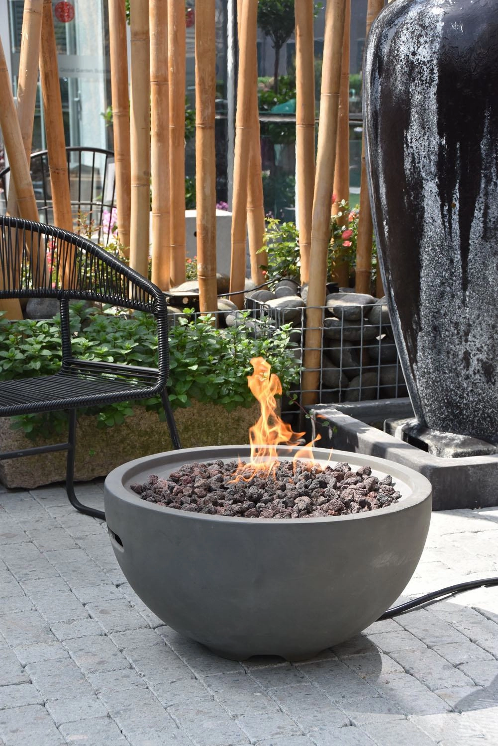 Puuoo Concrete Lava Fire Table (Modena)  Propane