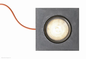 Q Outdoor Floor LightWeatherproof outdoor lighting