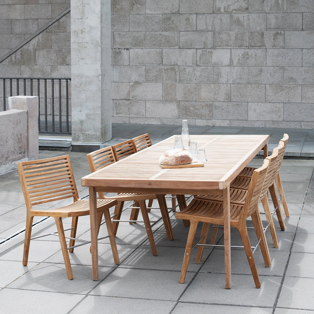 RIB Outdoor Dining Chair