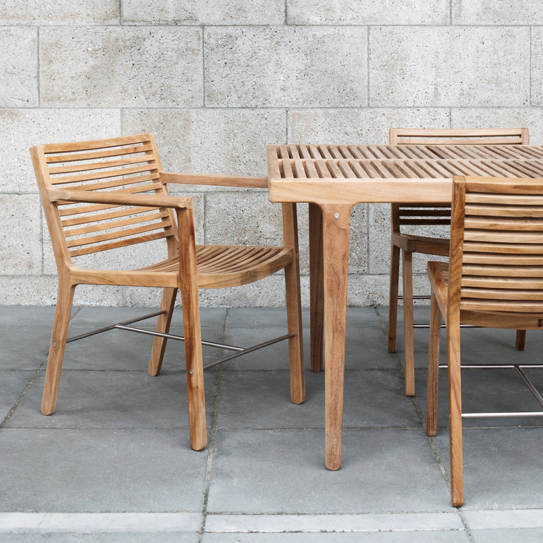 RIB Outdoor Dining Chair - w/ Arms