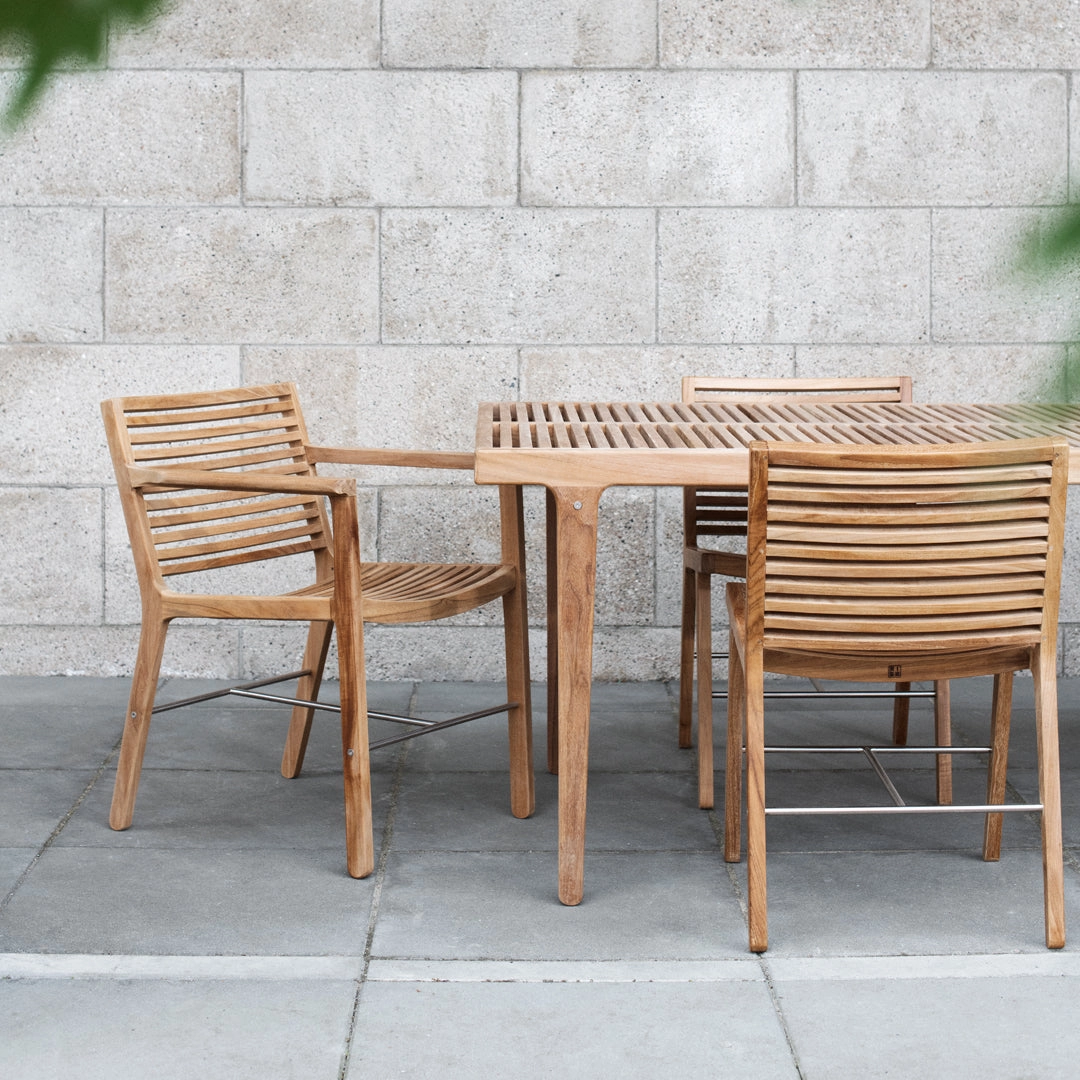 RIB Outdoor Dining Chair - w/ Arms