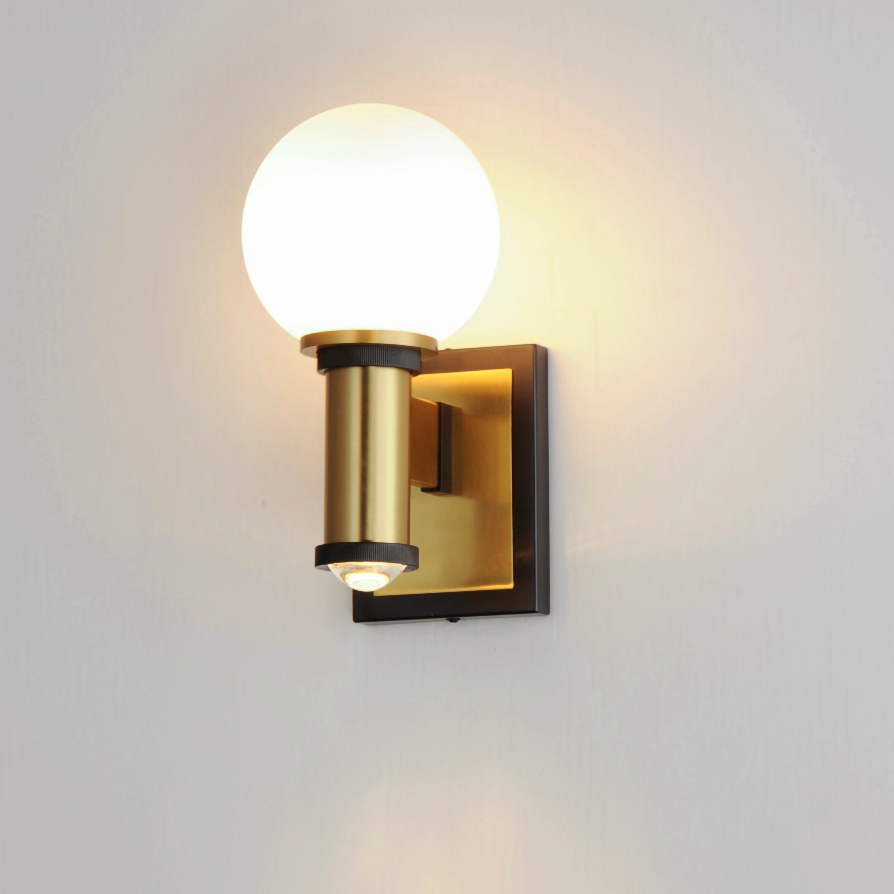 San Simeon LED Wall Sconce Black / Natural Aged Brass