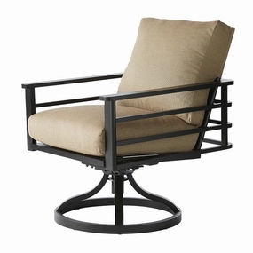Click Outdoor Dining Chair w/ Armrestsoutdoor patio dining furniture set