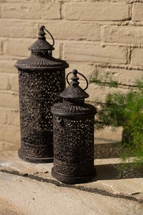 Set of 2 Rustic Lanternsoutdoor garden decorative ornaments