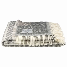 Skaft Sn Wool Blanket modern outdoor garden furniture collection