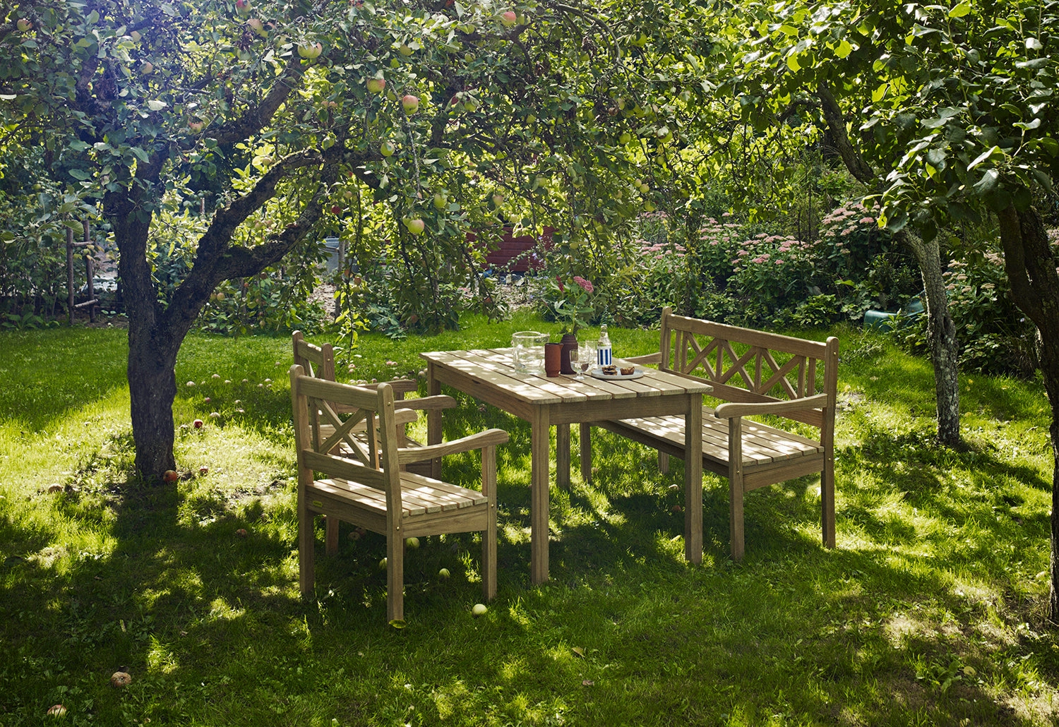 Skagen Table