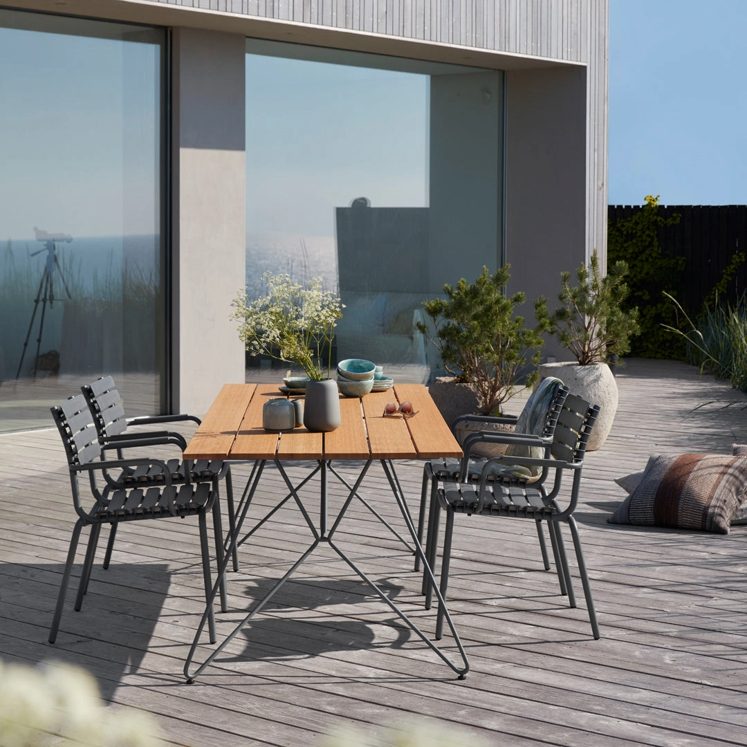 Sketch Outdoor Dining Table