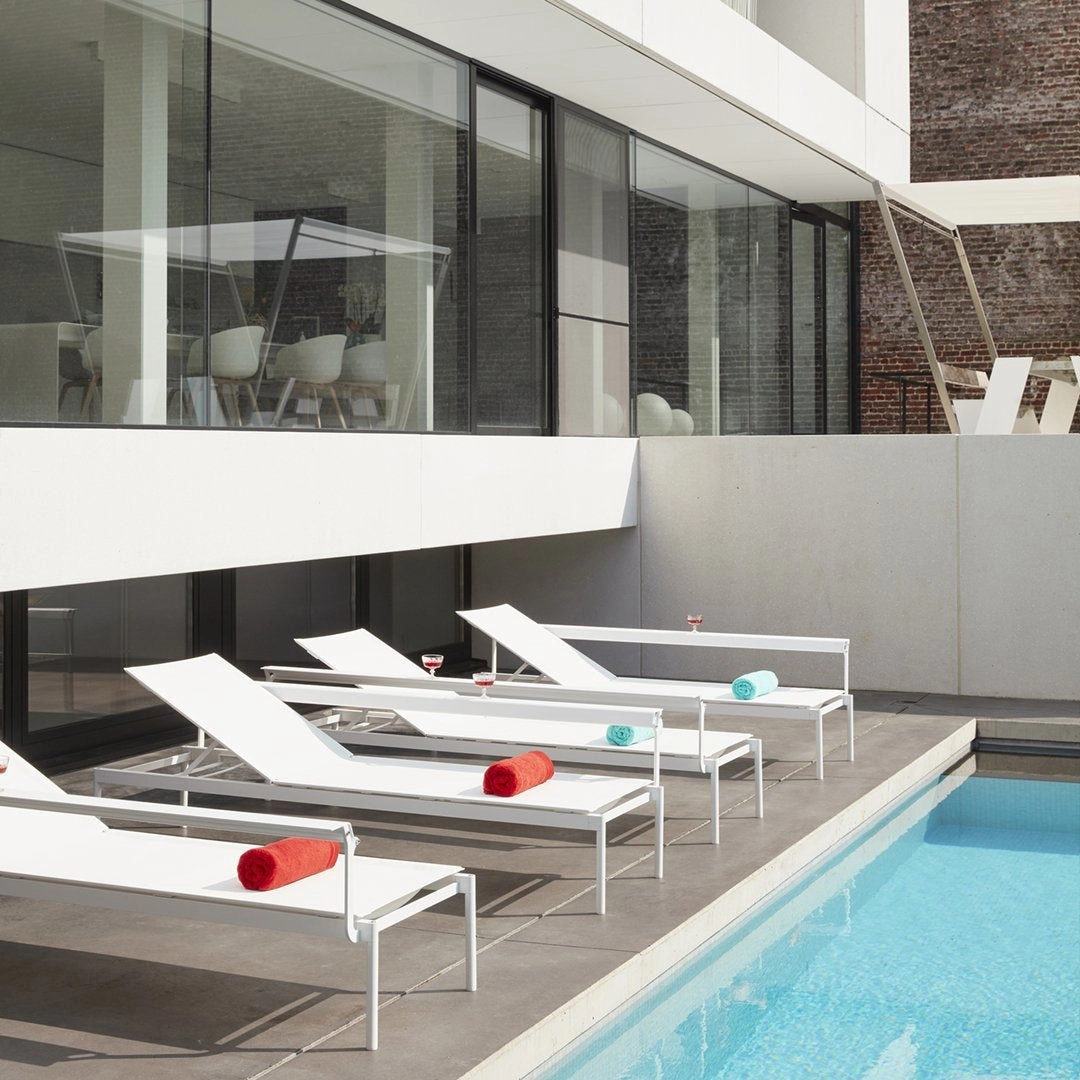 Sol   Luna Australis Sofa Sunbed