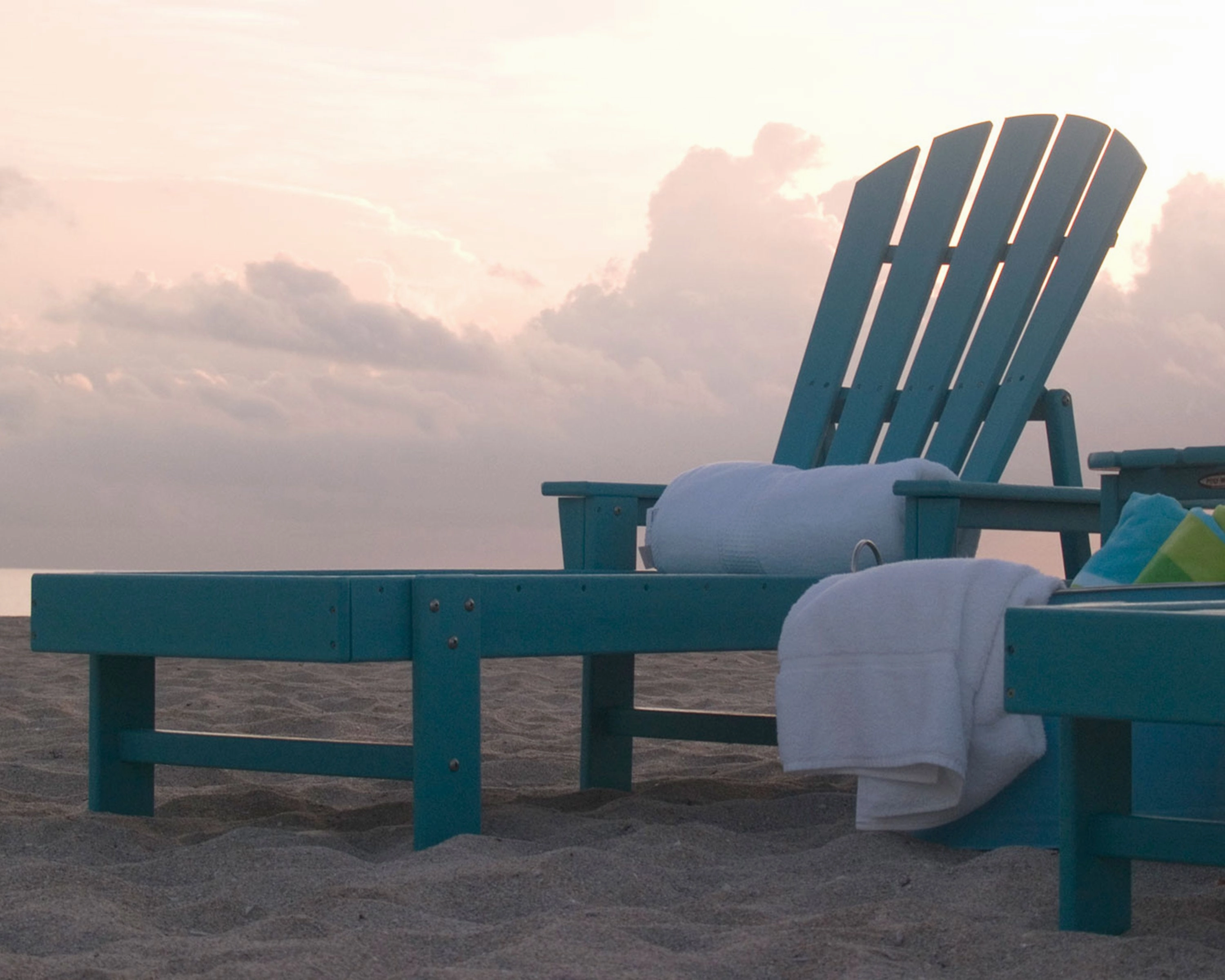 South Beach Chaise
