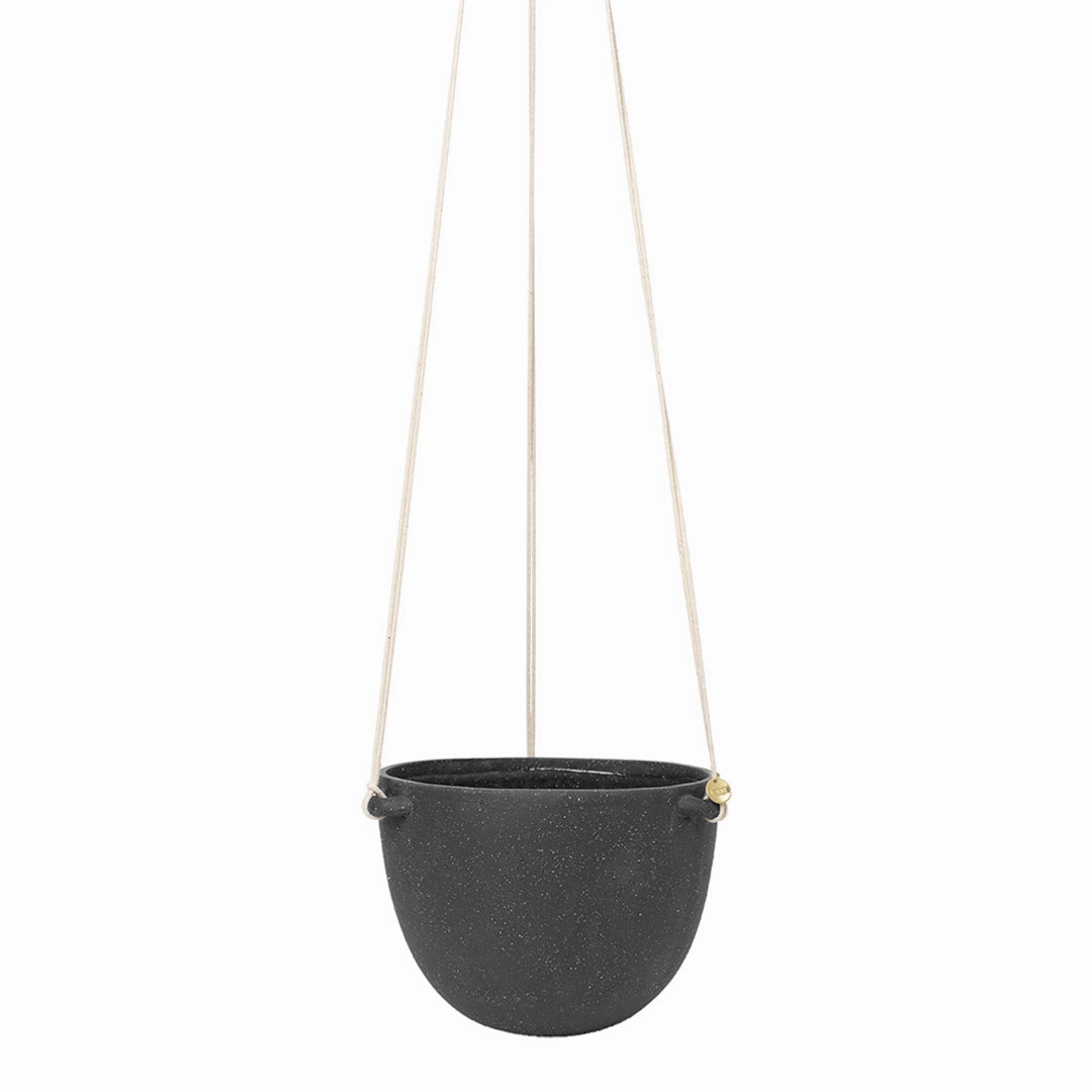 Speckle Hanging PotDurable outdoor patio accessories