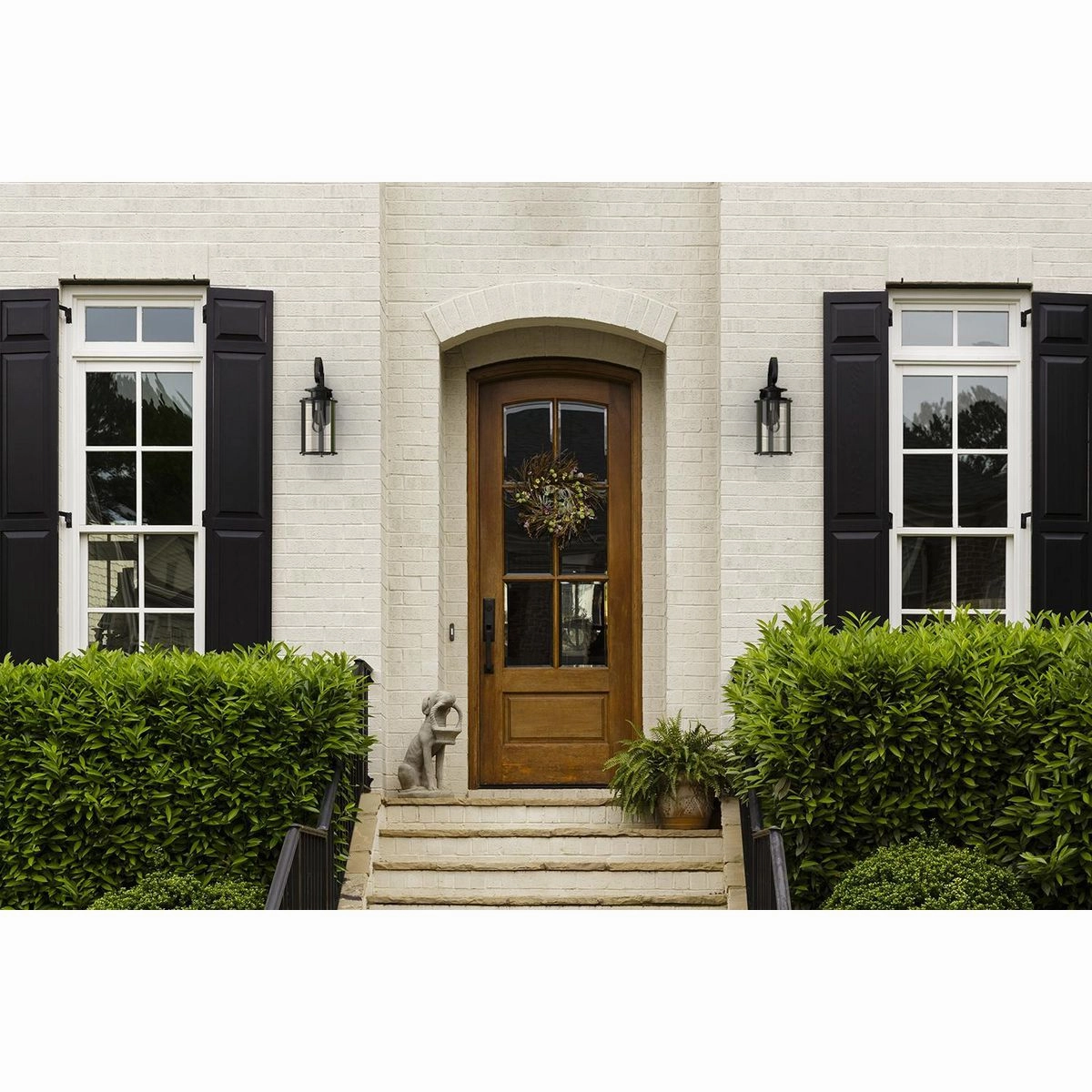 Squire One Light Wall Lantern Black