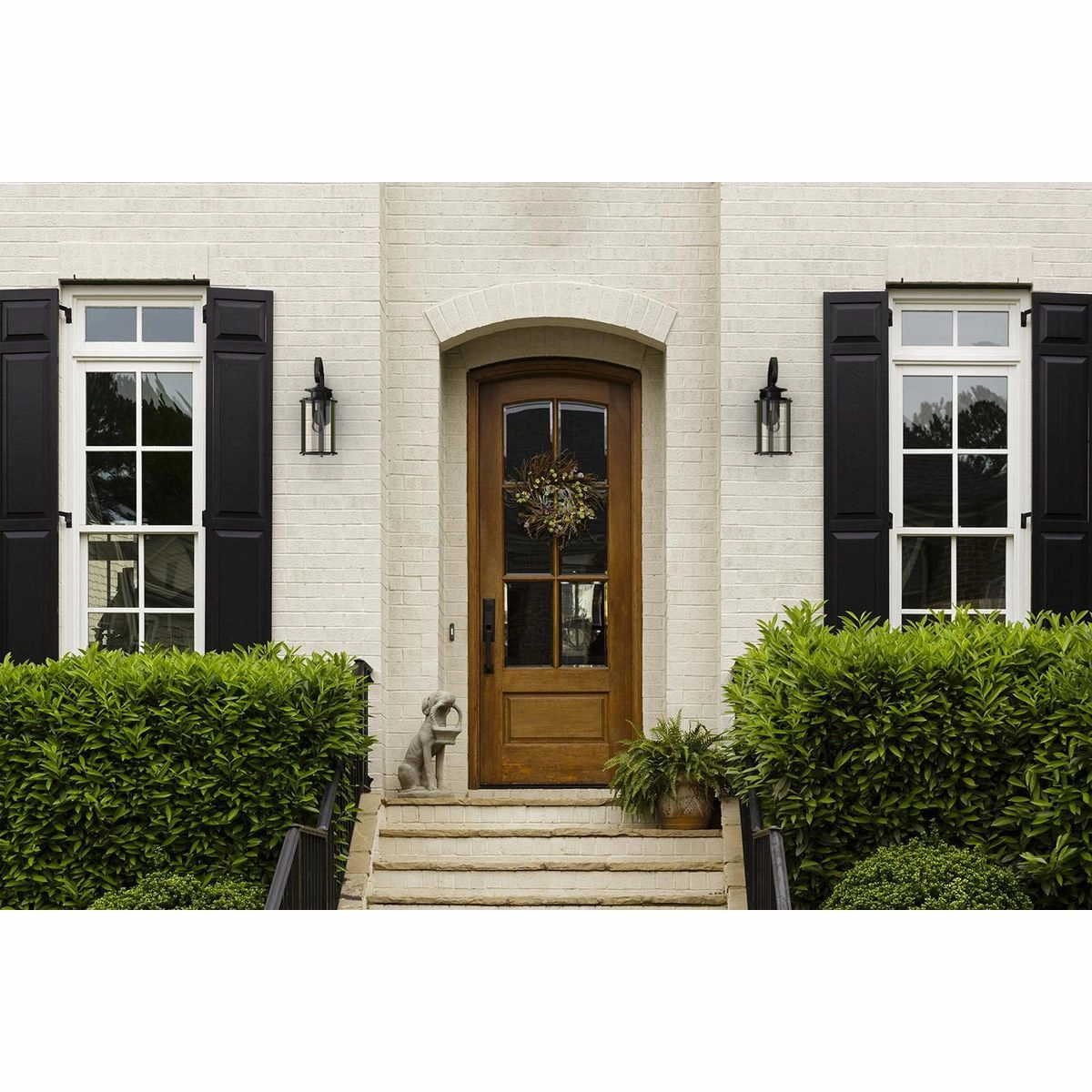 Squire One Light Wall Lantern Black