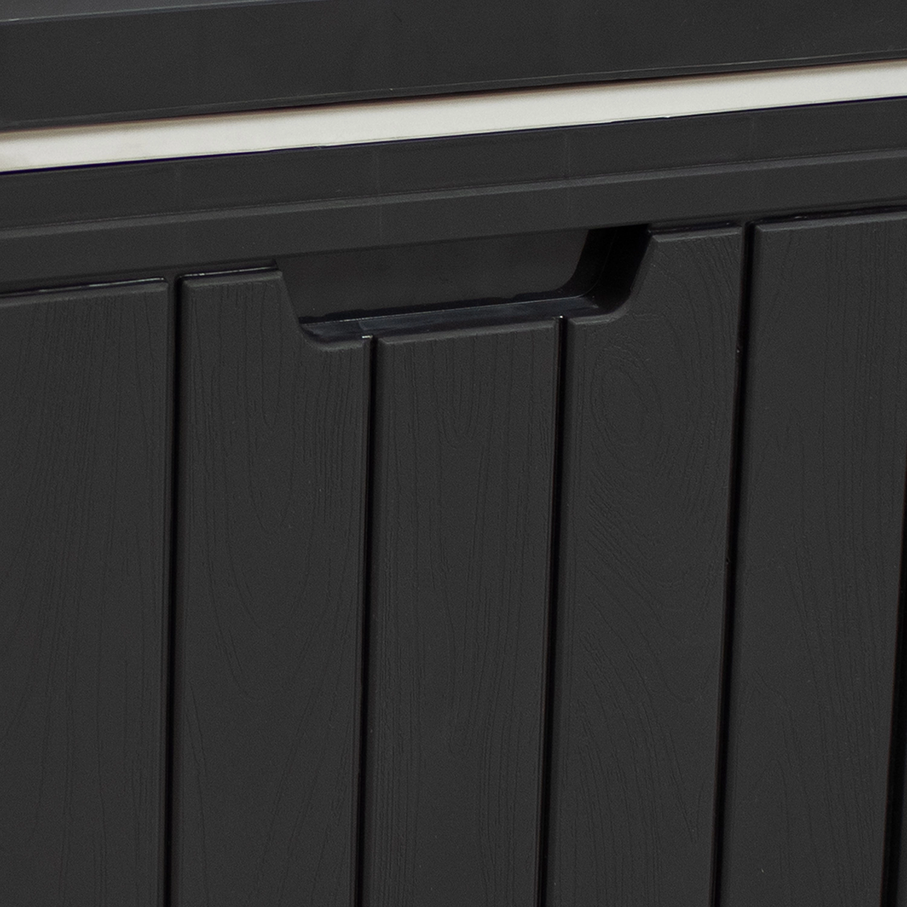Sunnydaze 9-Gallon Outdoor Beverage Cooler for Patio - Polypropylene Resin - Black