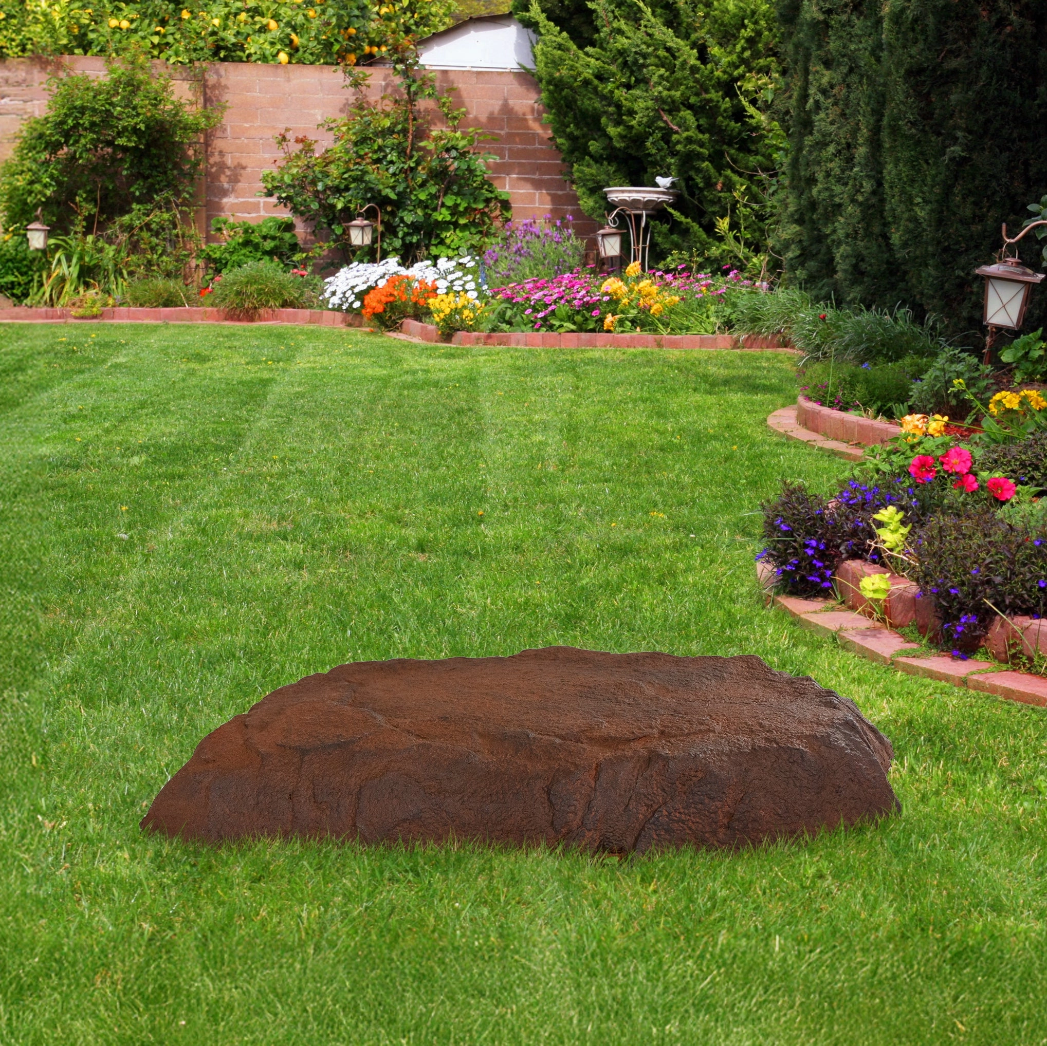 Sunnydaze Flat Artificial Landscape Rock Cover with Stakes
