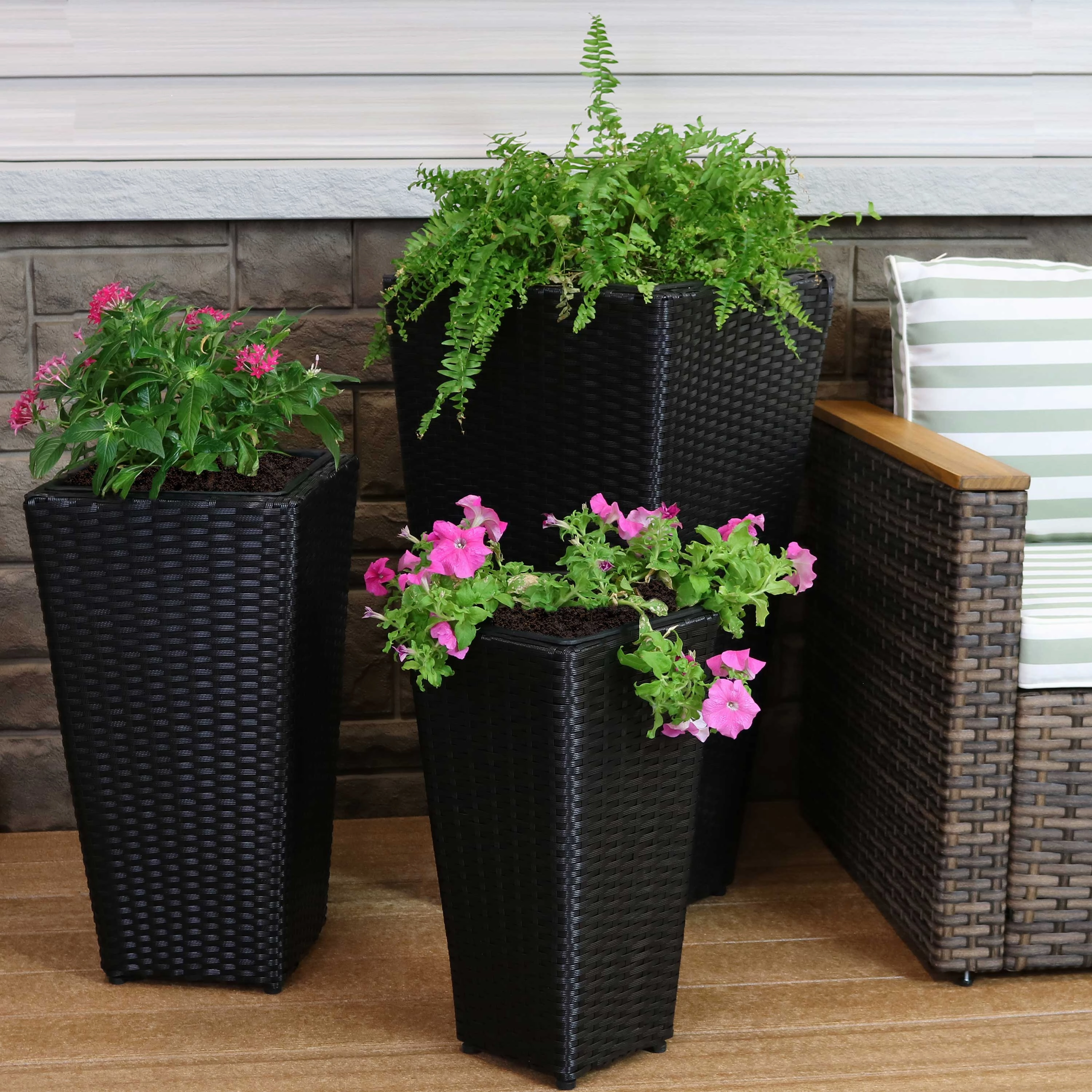 Sunnydaze Polyrattan Square Tall Wicker Planter - Black - Set of 3
