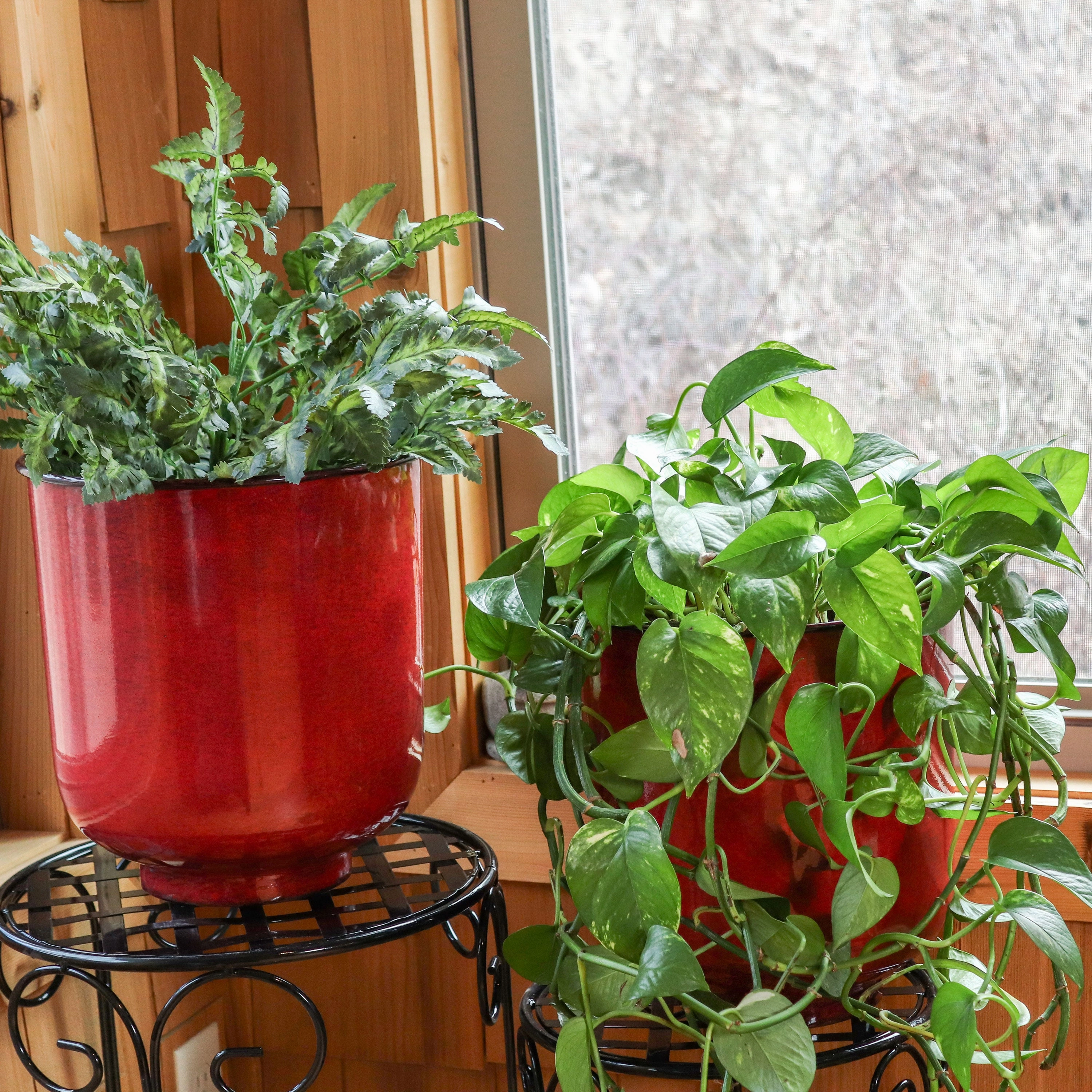 Sunnydaze Vivian Metal Outdoor Plant Pots - 11"