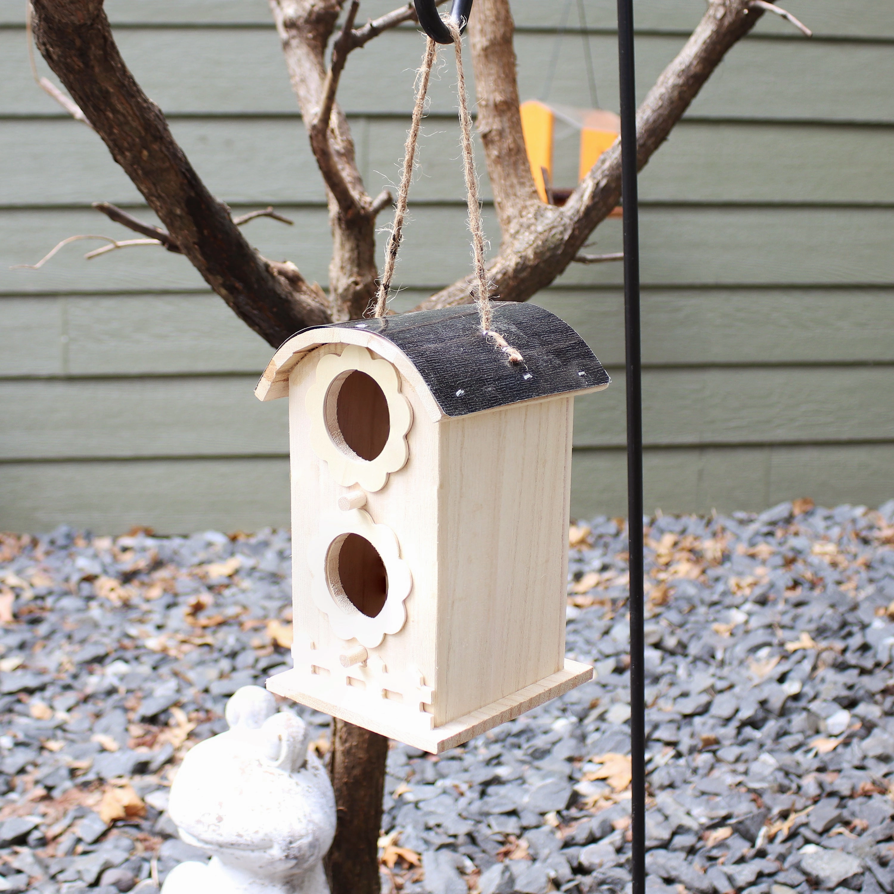 Sunnydaze Wooden Bungalow Outdoor Hanging Bird House - 7"