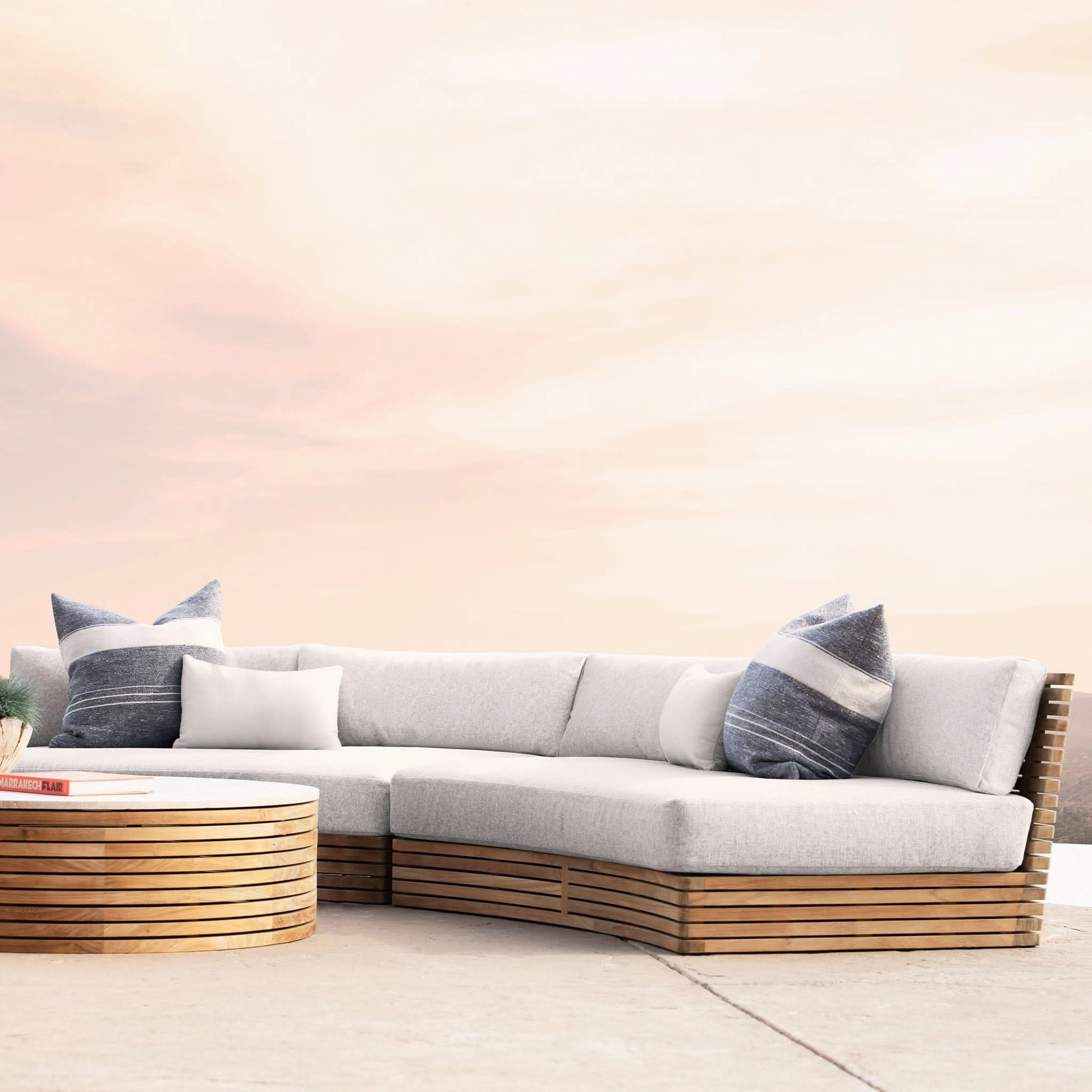 Tahiti Round Coffee Table