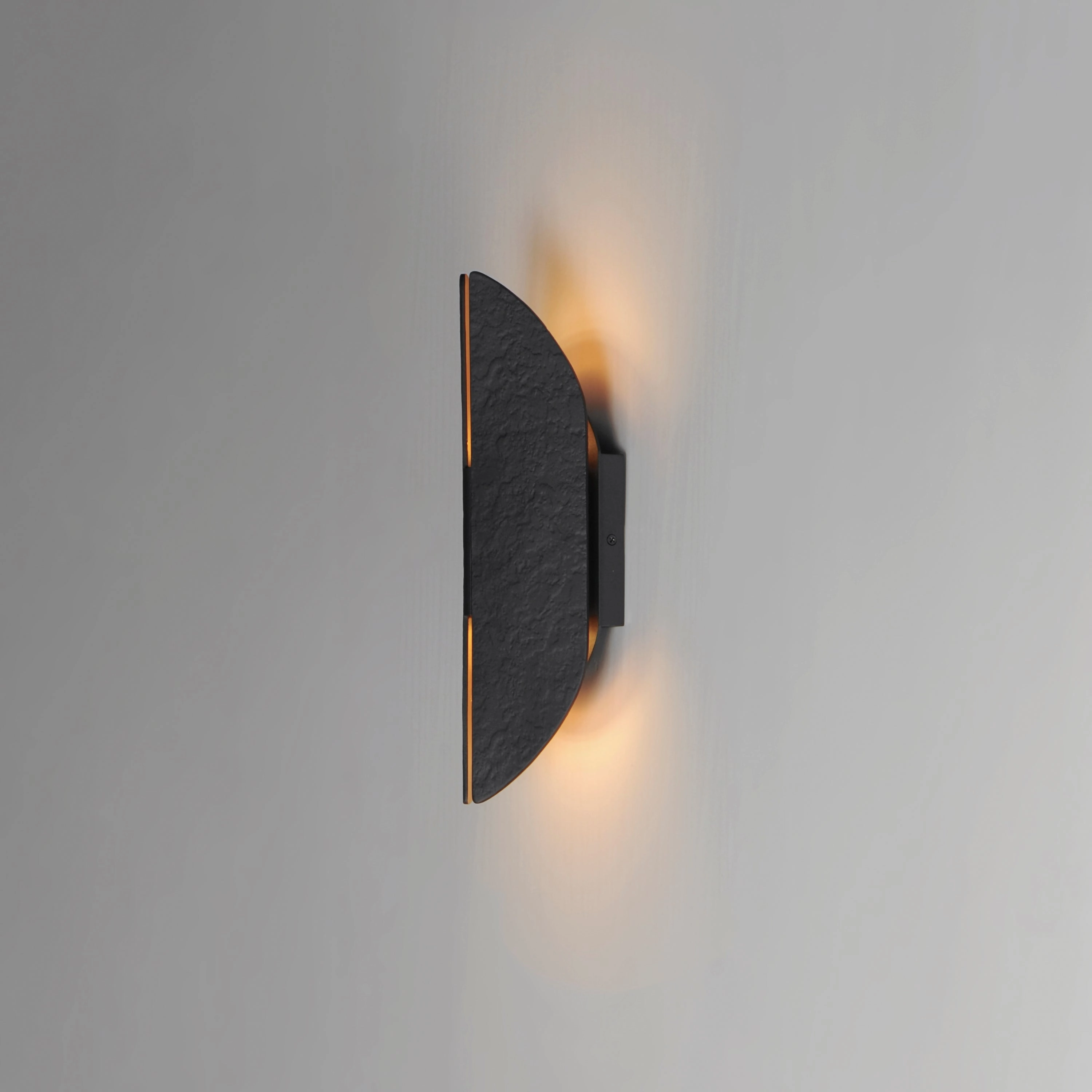 Tectonic 14" LED Outdoor Wall Light