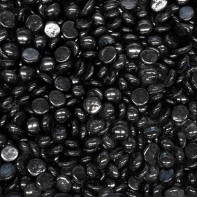 The Outdoor Plus 25 Pound Black Pebbles OPT-PBBLKFireproof mat for under fire pit
