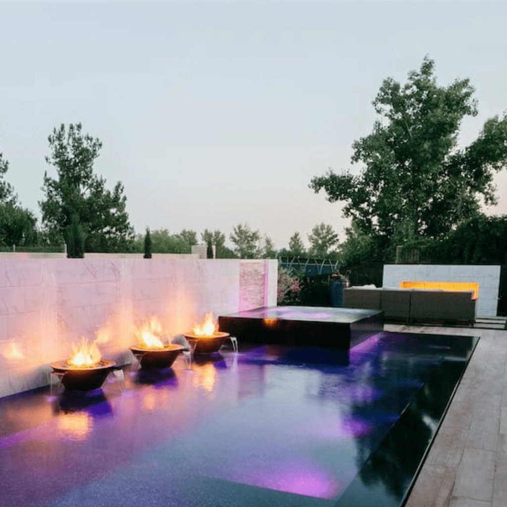 The Outdoor Plus Cazo 30" Hammered Copper 4 Way Spill Round 12V Electronic Ignition Fire & Water Bowl OPT-4W30E12V