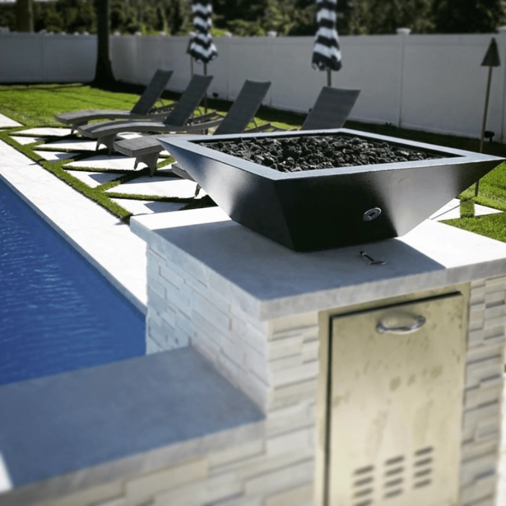 The Outdoor Plus Maya GFRC 24" 12V Electronic Ignition Concrete Square Fire Bowl OPT-24SFOE12V