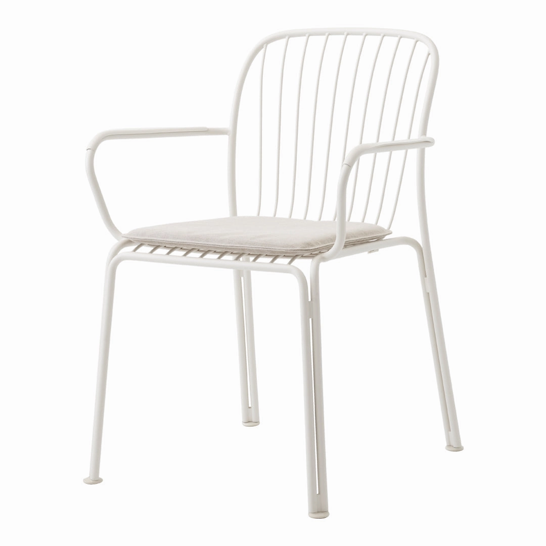 Thorvald SC95 Outdoor Armchair