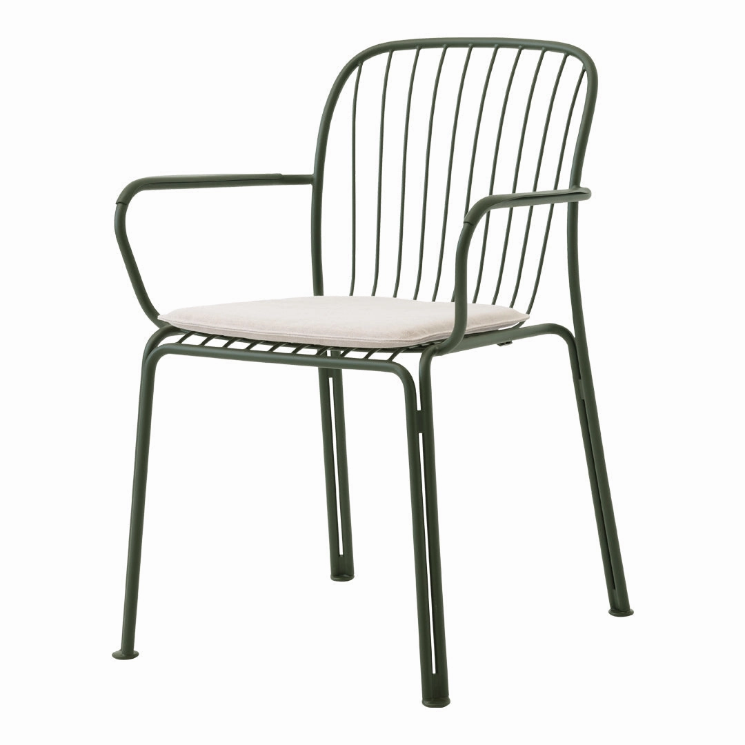 Thorvald SC95 Outdoor Armchair