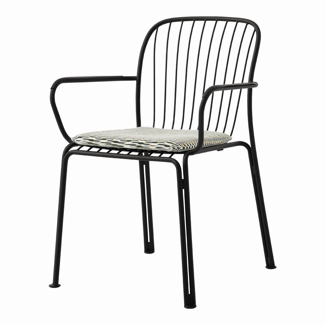 Thorvald SC95 Outdoor Armchair