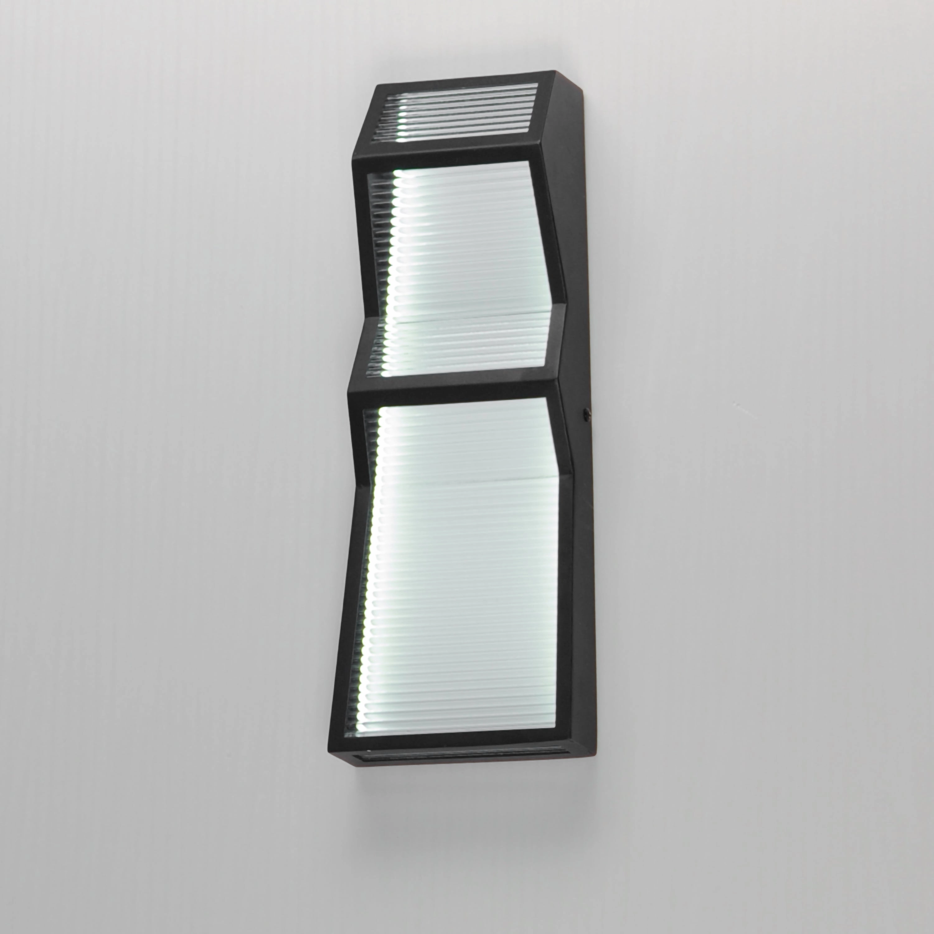 Totem LED Small Outdoor Wall Light