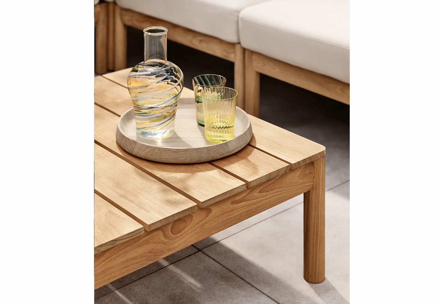 Tradition Lounge Table