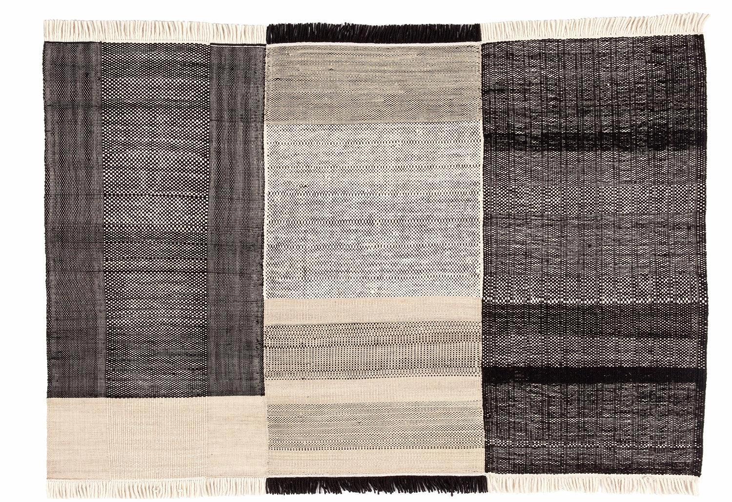 Tres Outdoor Rug
