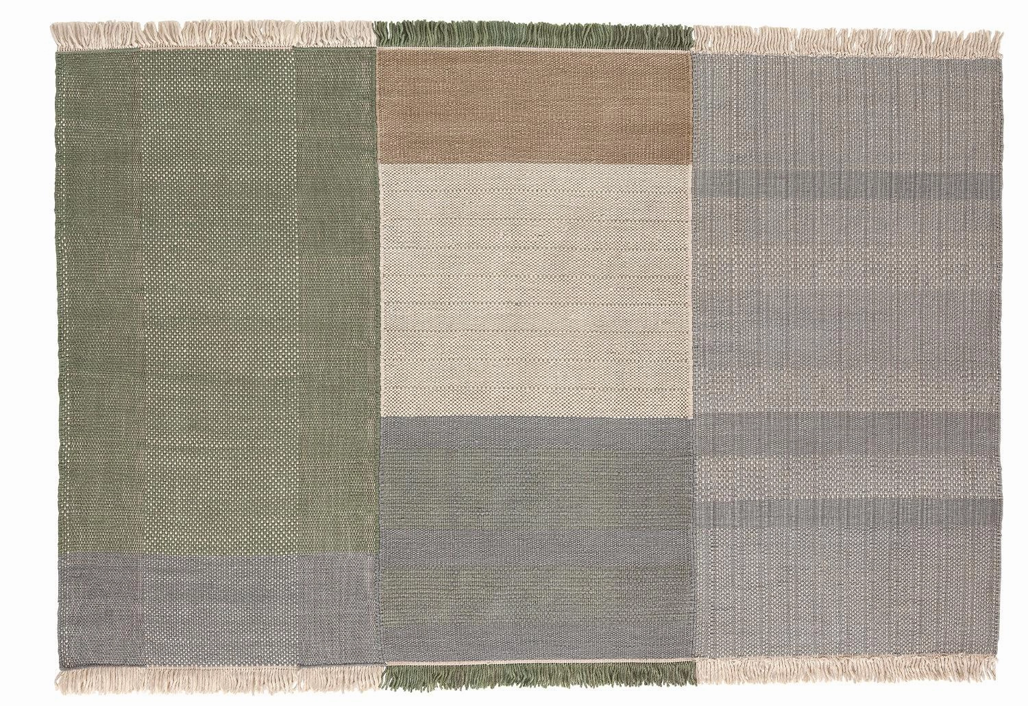 Tres Outdoor Rug