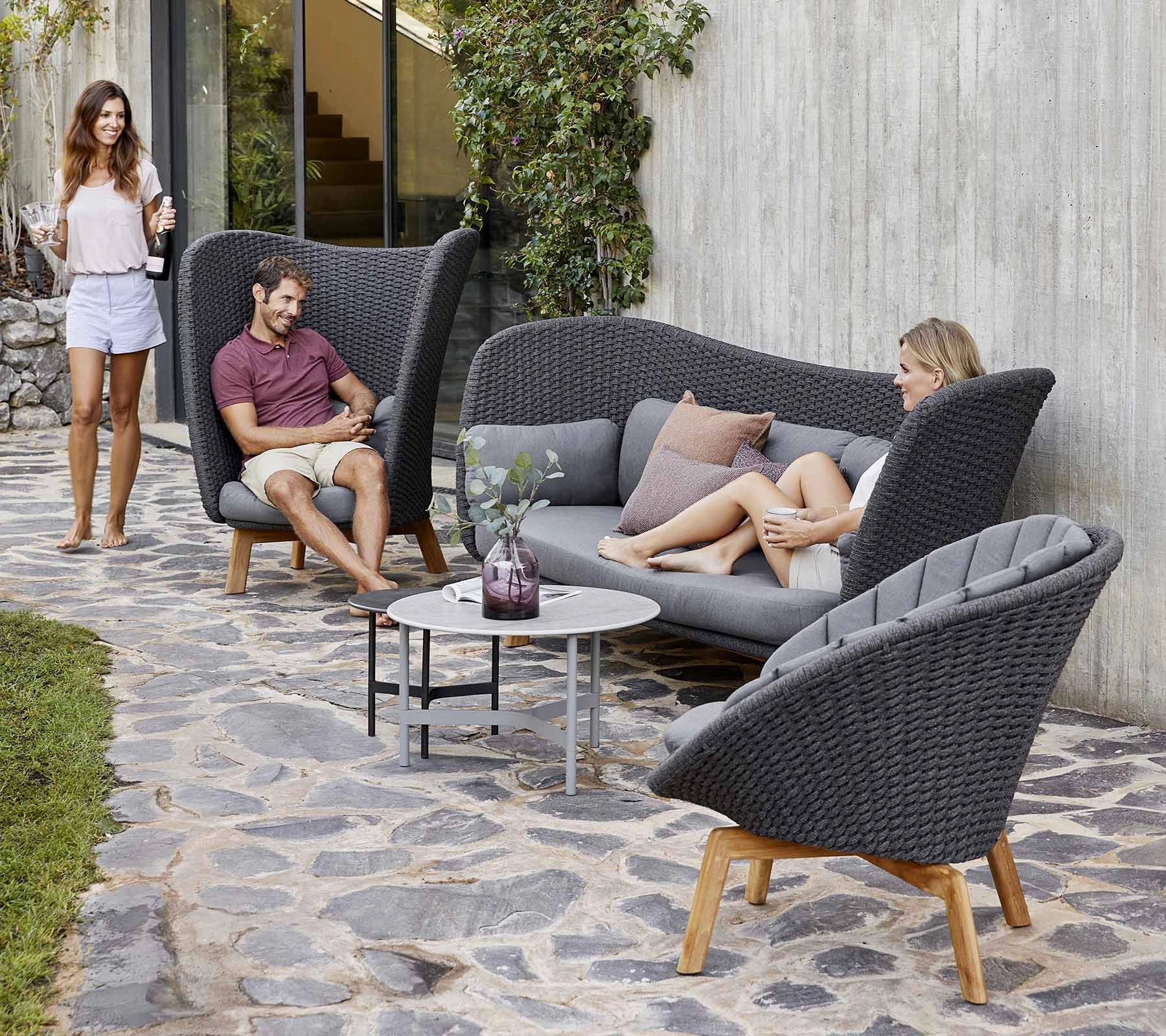 Twist coffee table, small