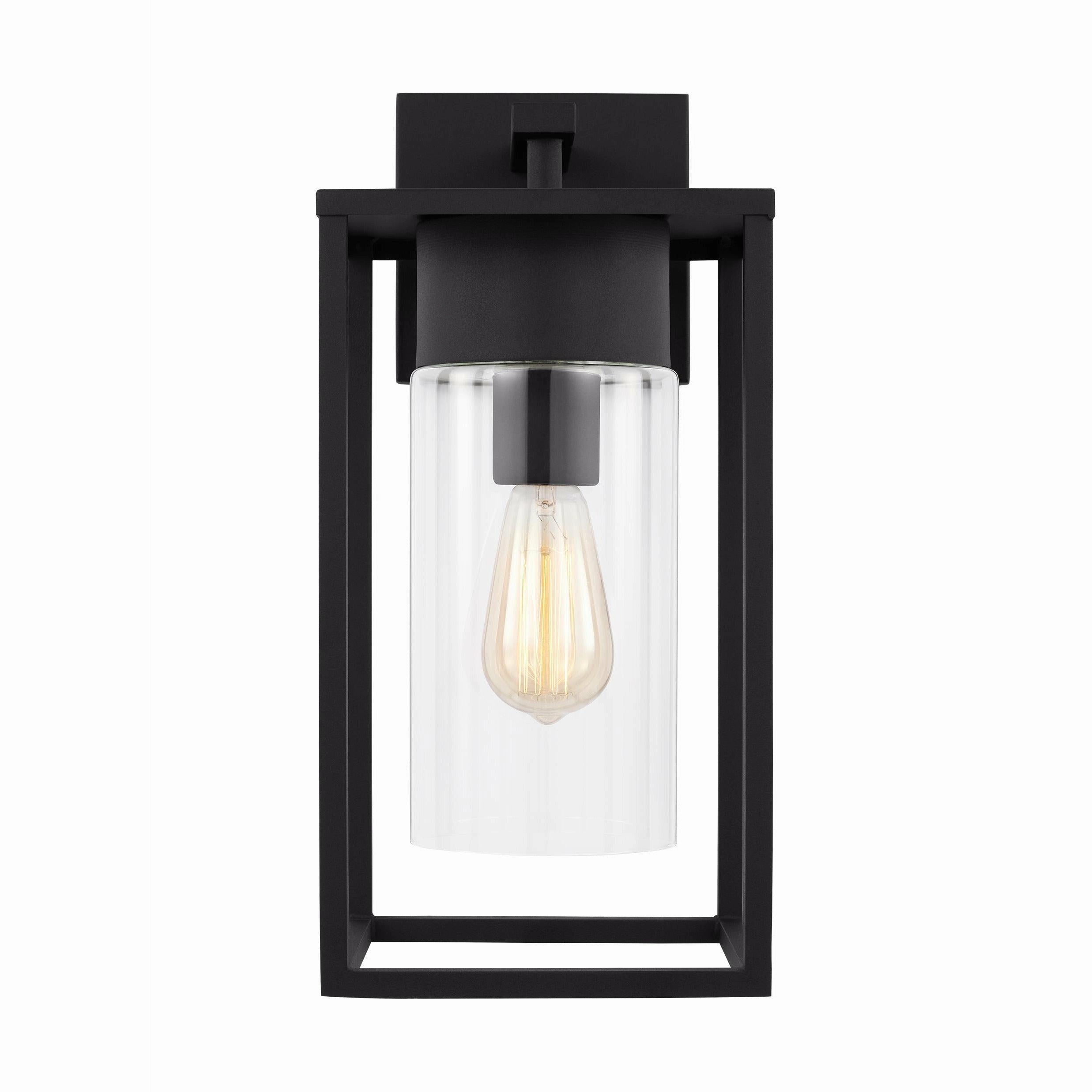 Vado Large 1-Light Outdoor Wall Light (with Bulb)Weatherproof outdoor lighting