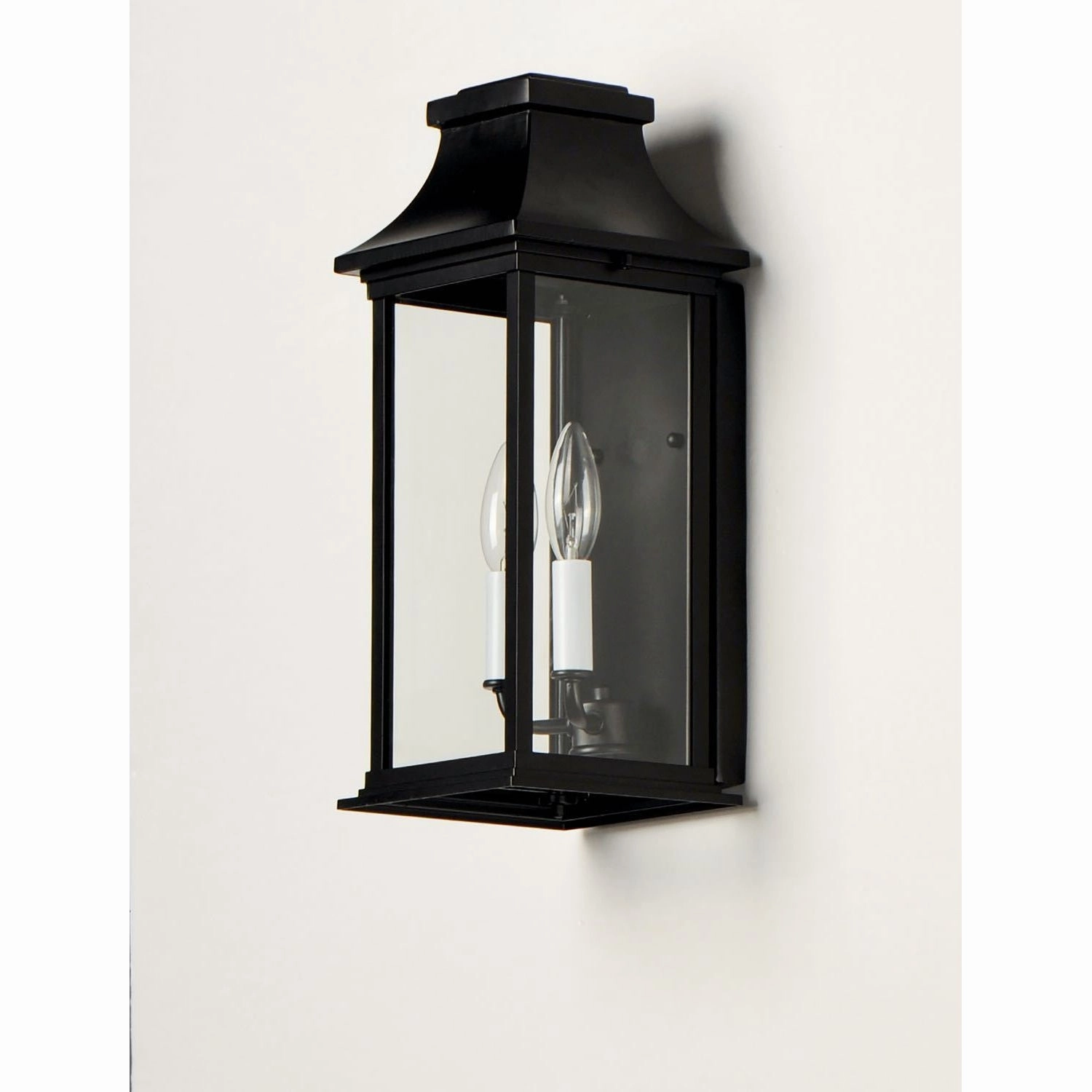 Vicksburg Outdoor Wall Light