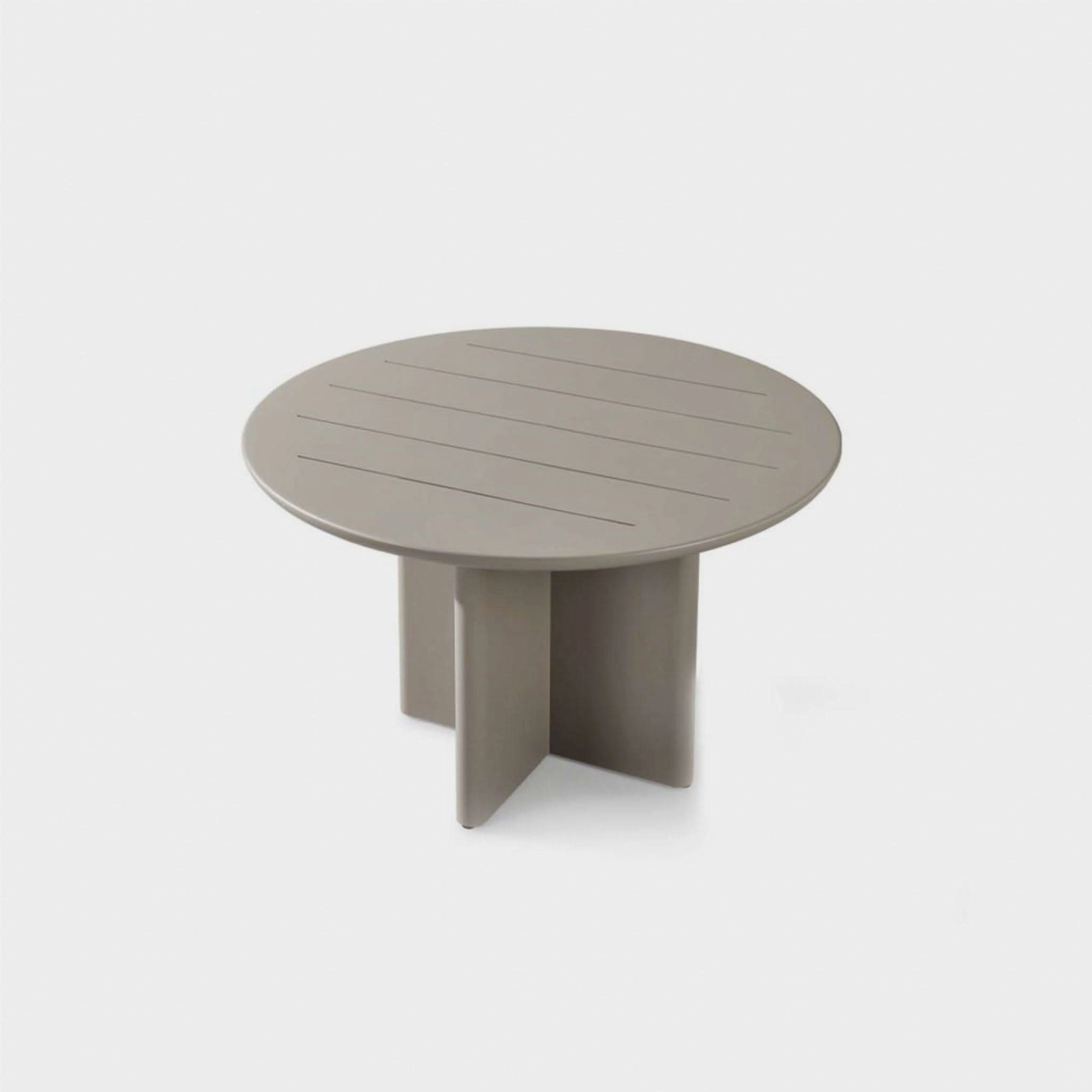Victoria Aluminum Slatted Round Dining Table 48"