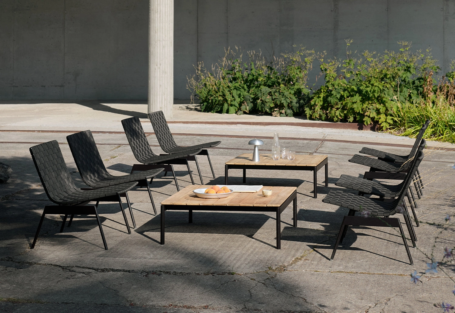 Ville Coffee Table