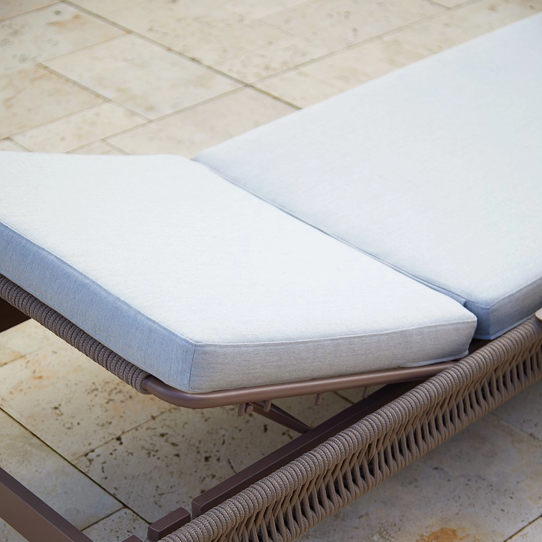 Weave Sunbed
