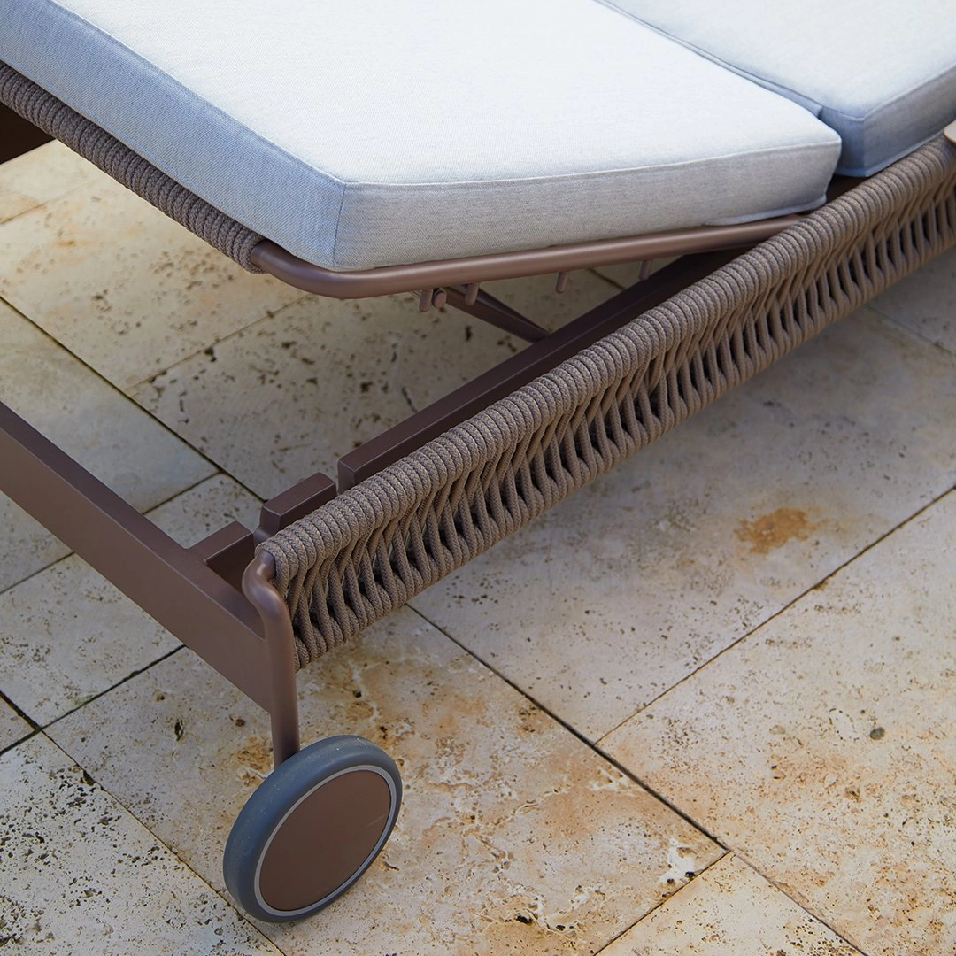 Weave Sunbed