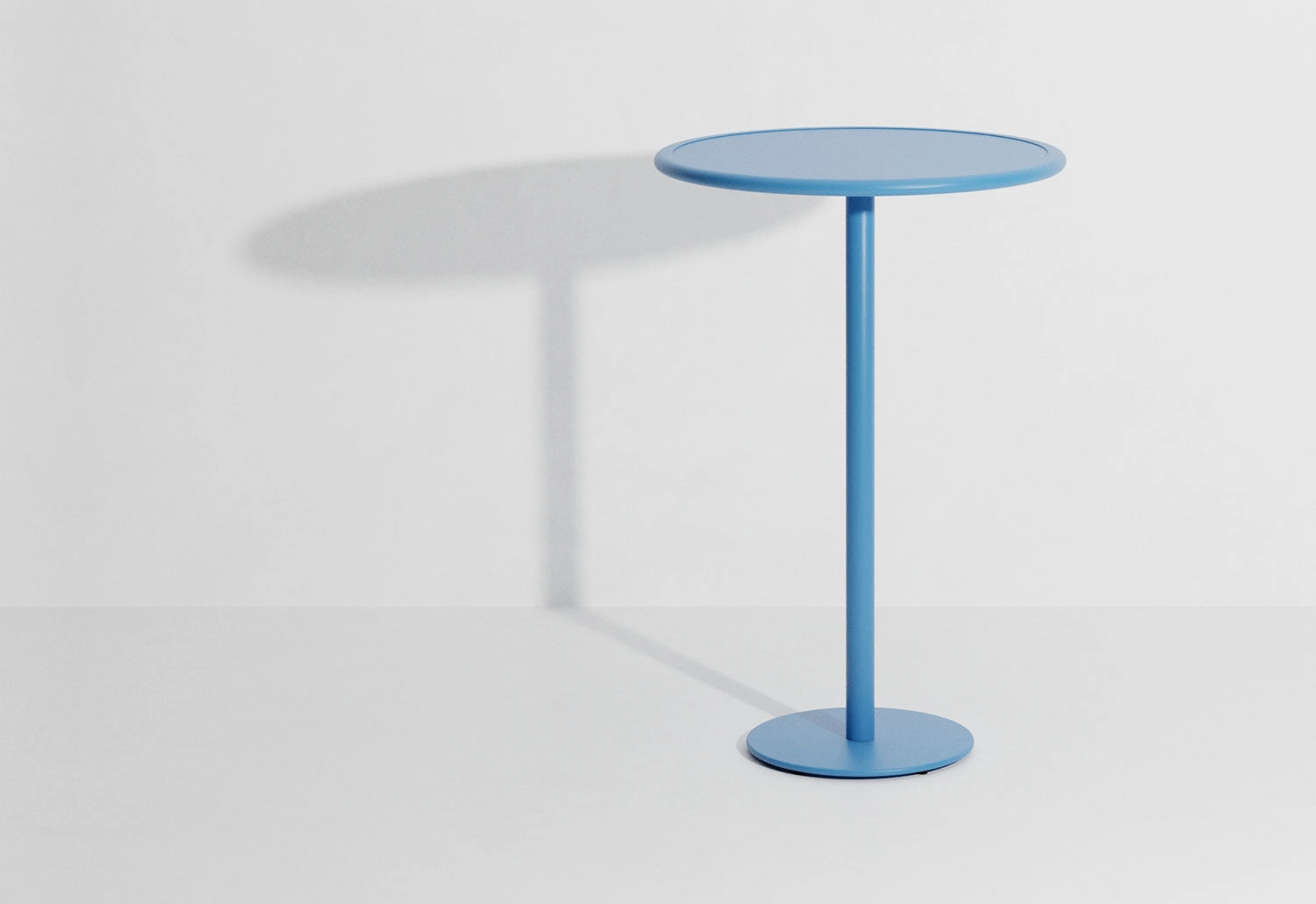 Week-End High Table